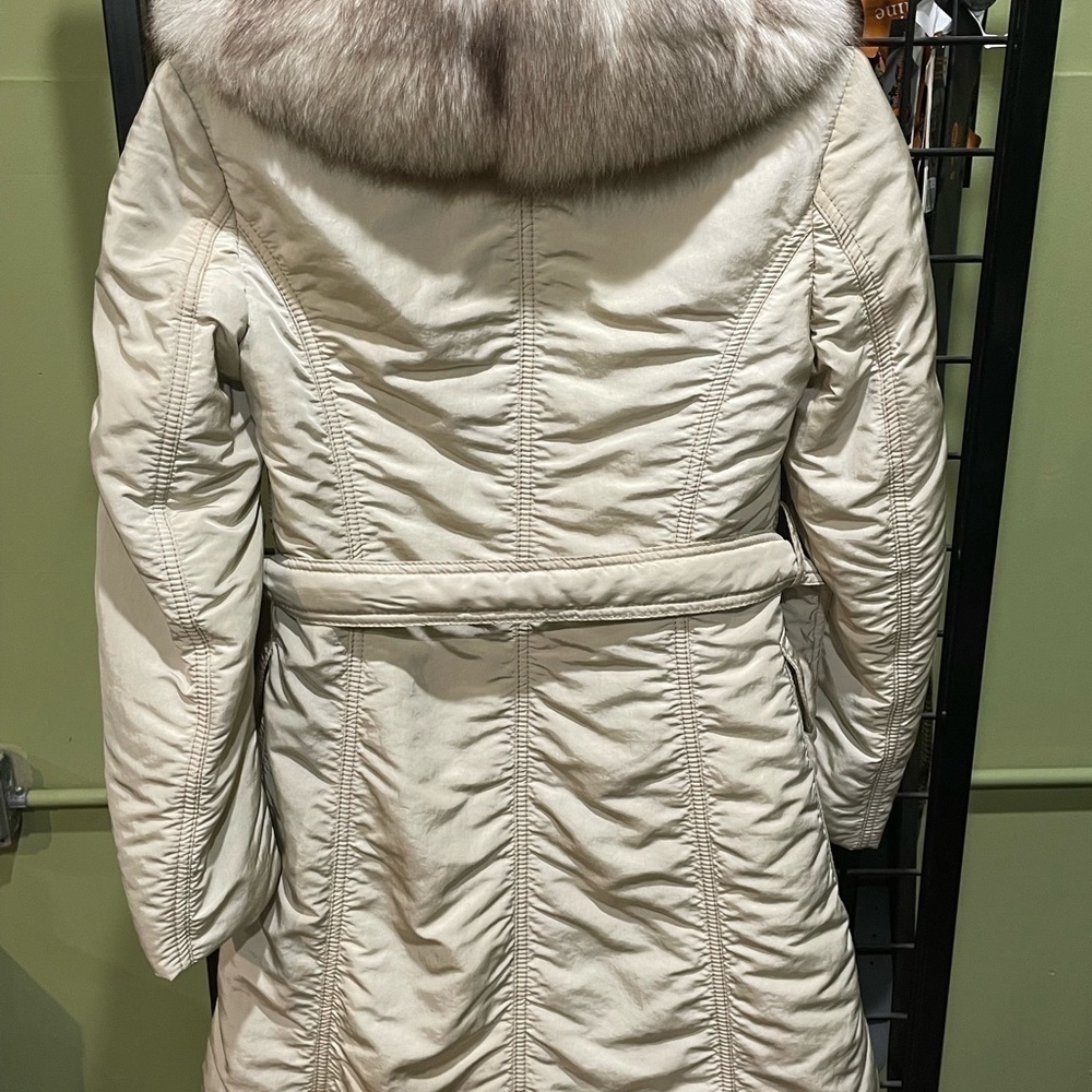 Emilio Franco women coat cream fox trim bet 2 pocket front size small - Picture 2 of 3
